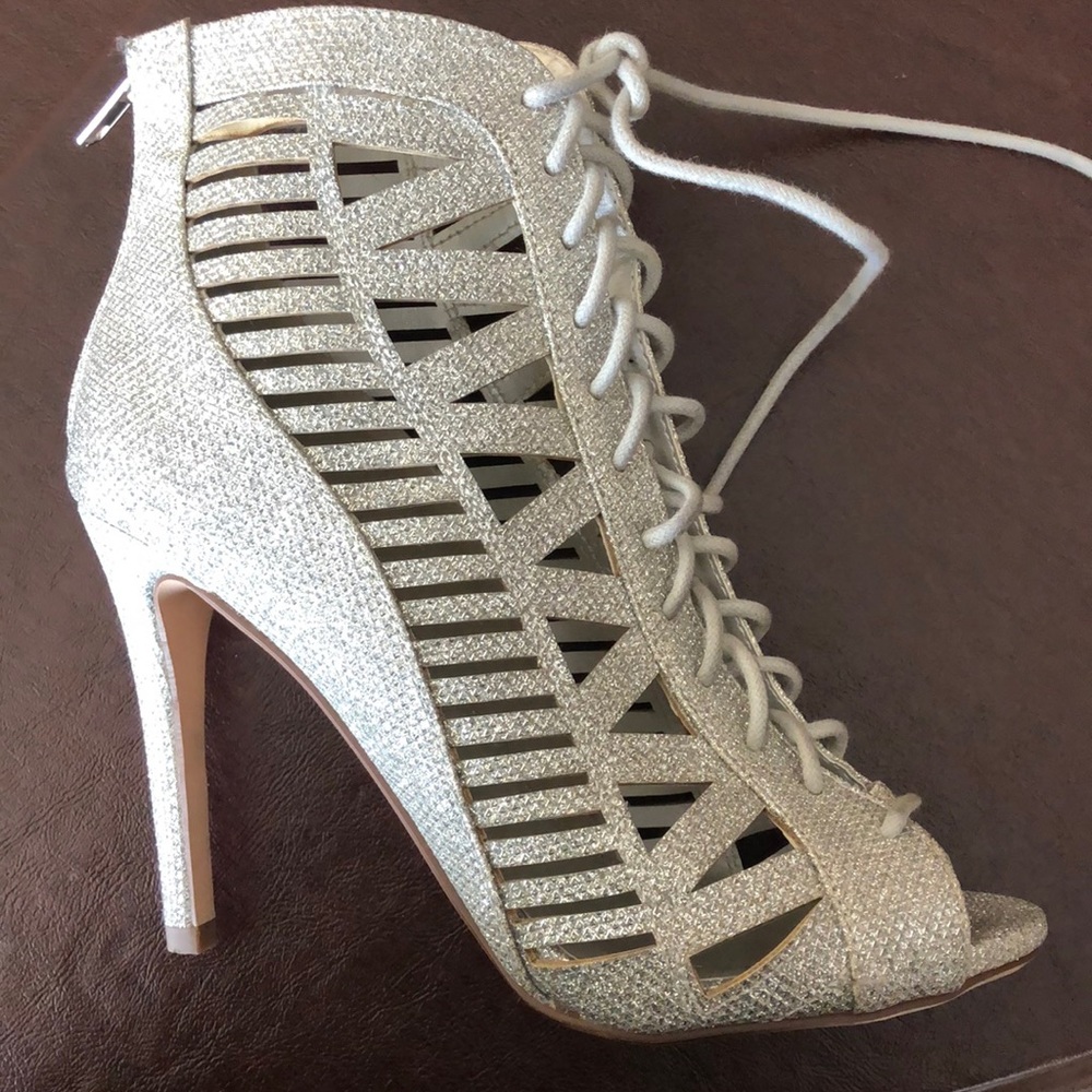 Sparkly tie up heels (greg)